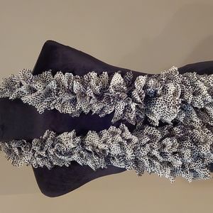 A Woman's scarf